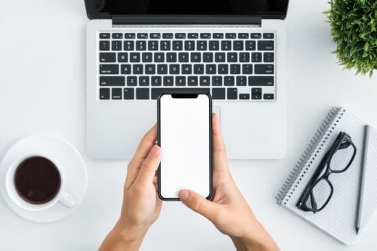 Social Media, laptop, smartphone, glasses, Coffee, office